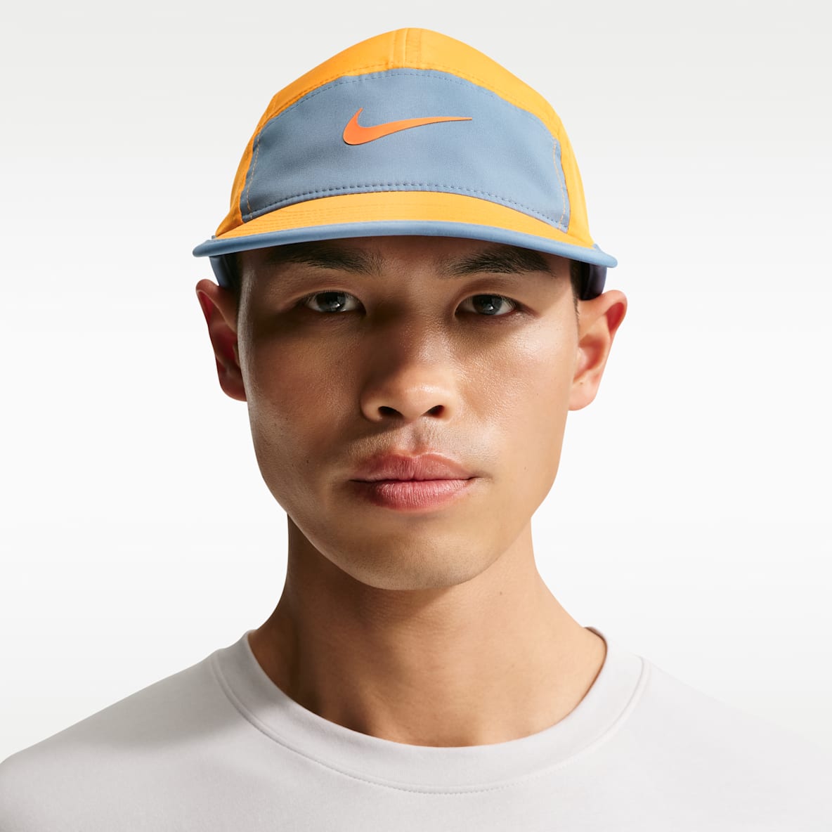 Men's Yellow Headwear. Nike RO